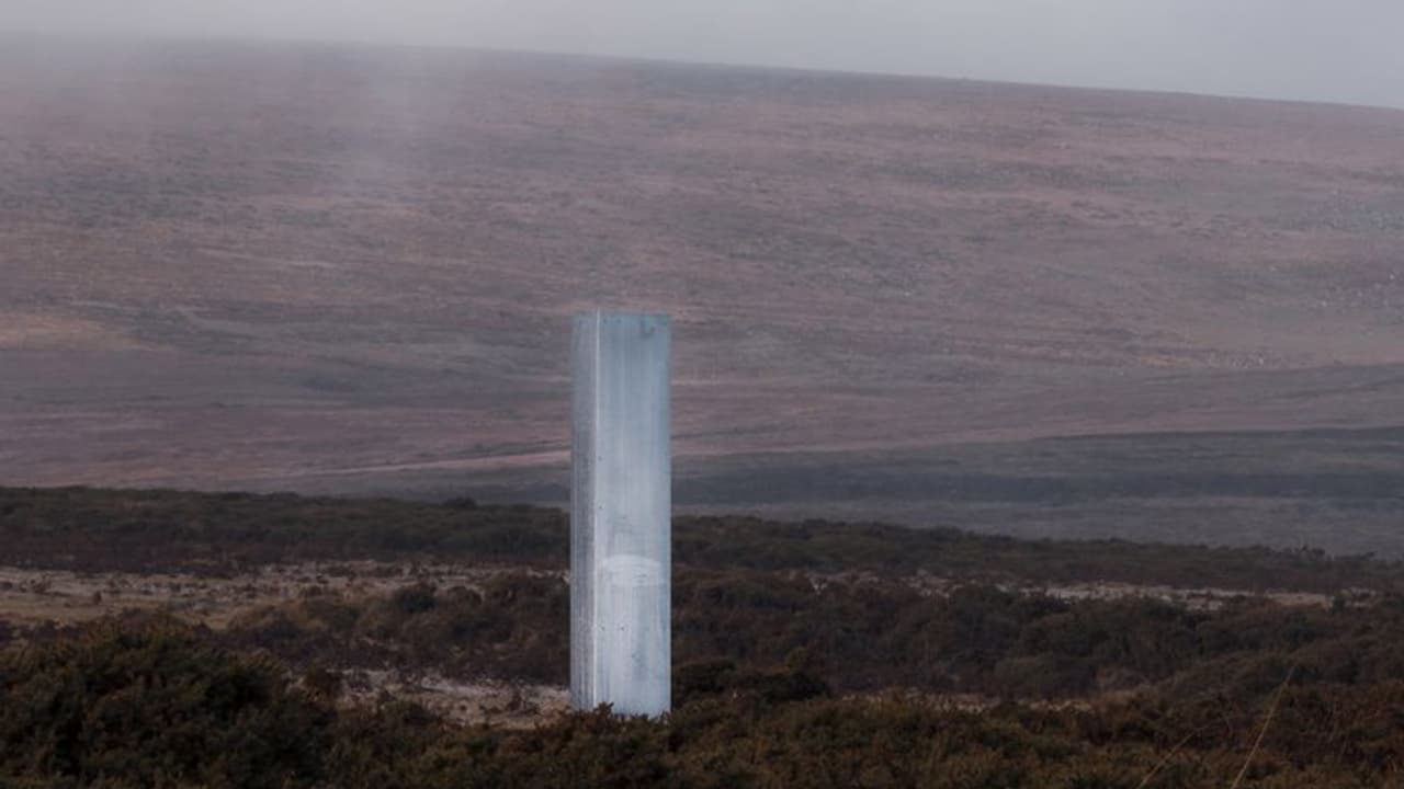 ಅಹಮದಾಬಾದ್‌ನಲ್ಲಿ ಏಕಶಿಲಾ ಪ್ರತಿಮೆಗಳು ಕಂಡು ಮಾಯ..ಅನ್ಯಗ್ರಹ ಜೀವಿಗಳ ಆಟವೇ?
