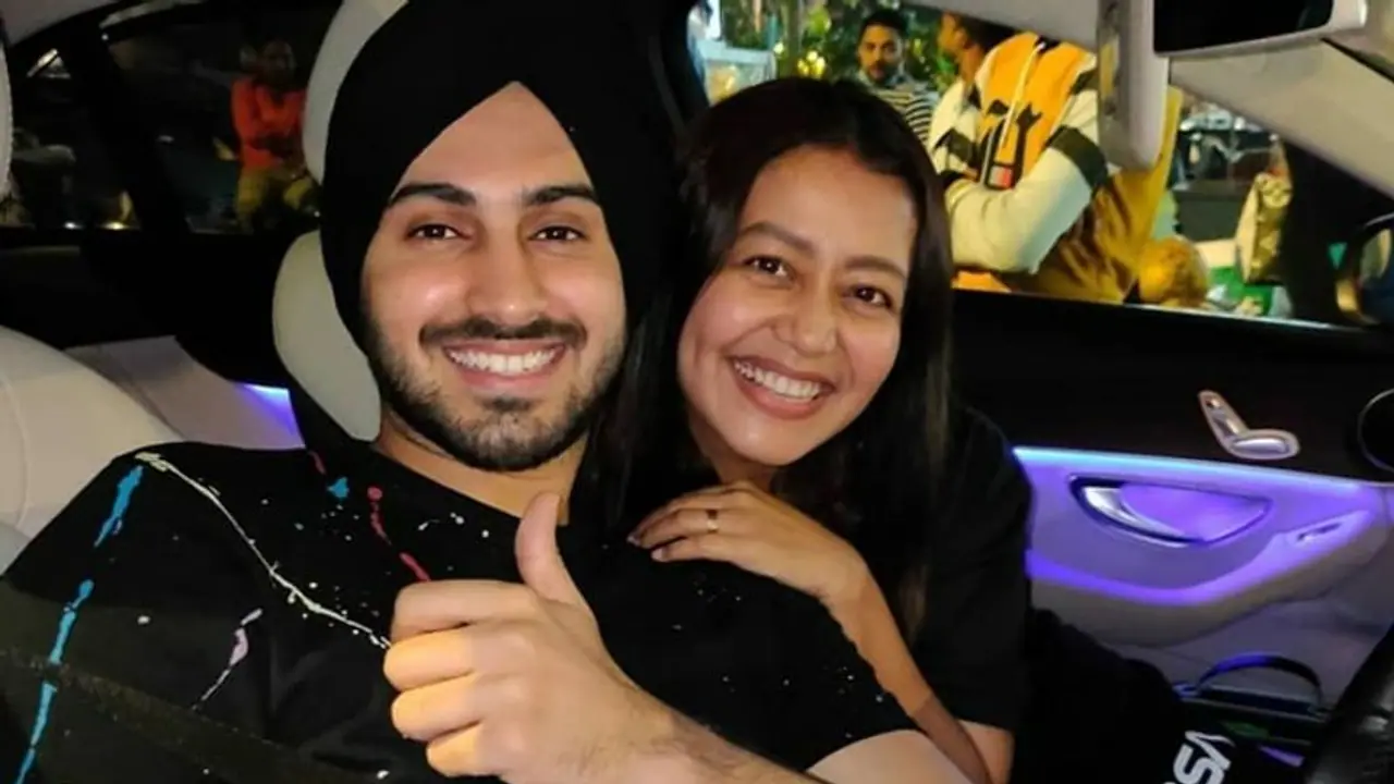Neha Kakkar flaunts baby bump with husband Rohanpreet Singh in latest picture Neha Kakkar flaunts baby bump with husband Rohanpreet Singh in latest picture