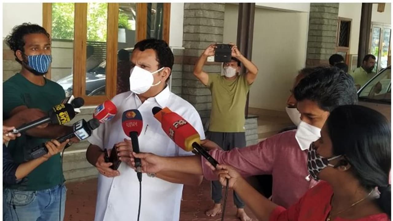 'പിണറായിക്ക് രണ്ടാം വട്ടം കിട്ടിയതാണ് അബദ്ധം': കെ. മുരളീധരന്‍ 