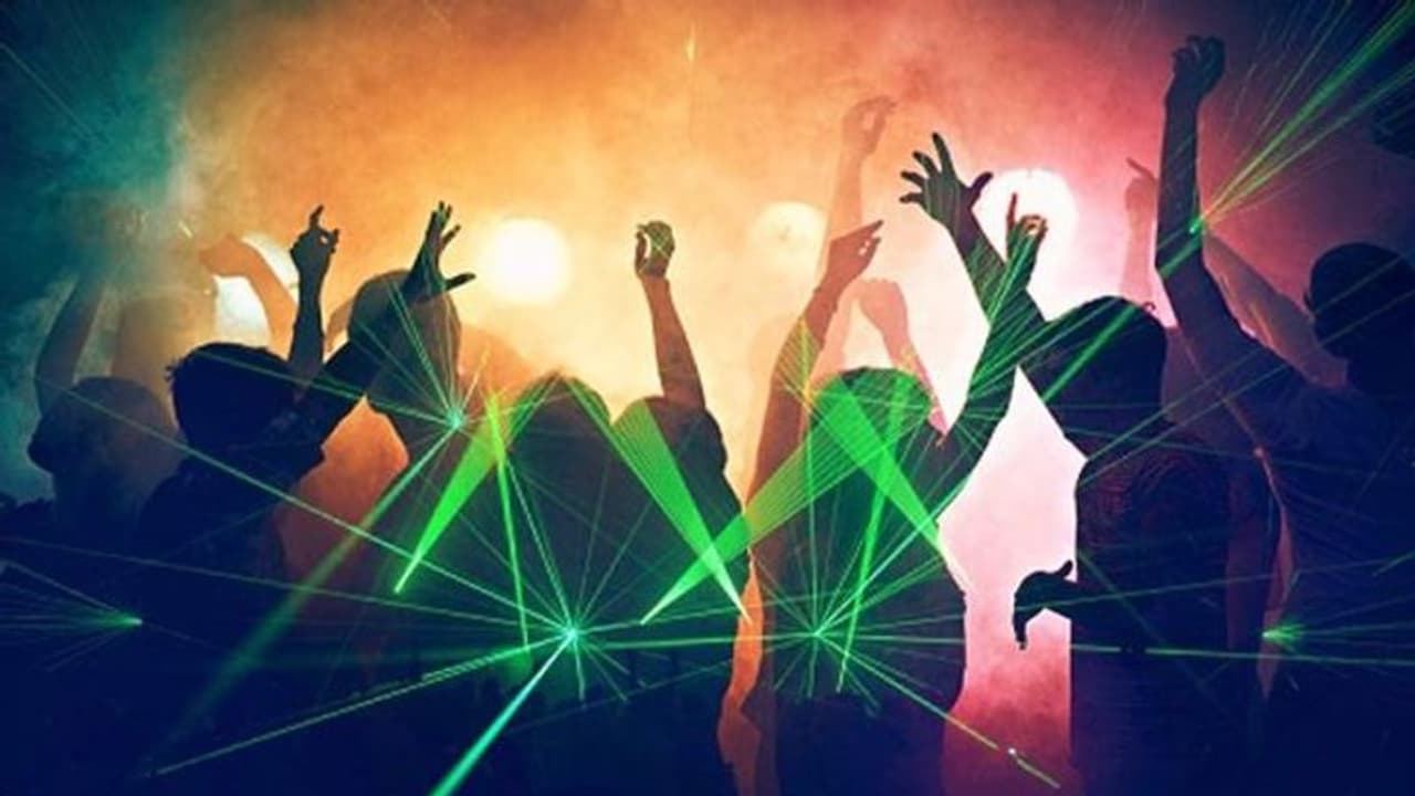 ಈ ಬಾರಿಯ ಹೊಸ ವರ್ಷಾಚರಣೆಗೆ ಮಾರ್ಗಸೂಚಿ ಪ್ರಕಟ: ಹೀಗೆ ಆಚರಣೆ ಮಾಡ್ಬೇಕು..! ಈ ಬಾರಿಯ ಹೊಸ ವರ್ಷಾಚರಣೆಗೆ ಮಾರ್ಗಸೂಚಿ ಪ್ರಕಟ: ಹೀಗೆ ಆಚರಣೆ ಮಾಡ್ಬೇಕು..!