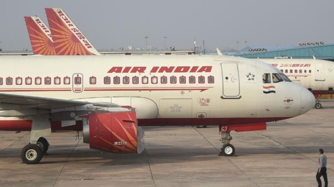 ടാറ്റയിൽ നിന്ന് വിദേശികൾ എയർ ഇന്ത്യയെ സ്വന്തമാക്കുമോ? കരാറിലെ നിബന്ധന ഇങ്ങിനെ ടാറ്റയിൽ നിന്ന് വിദേശികൾ എയർ ഇന്ത്യയെ സ്വന്തമാക്കുമോ? കരാറിലെ നിബന്ധന ഇങ്ങിനെ