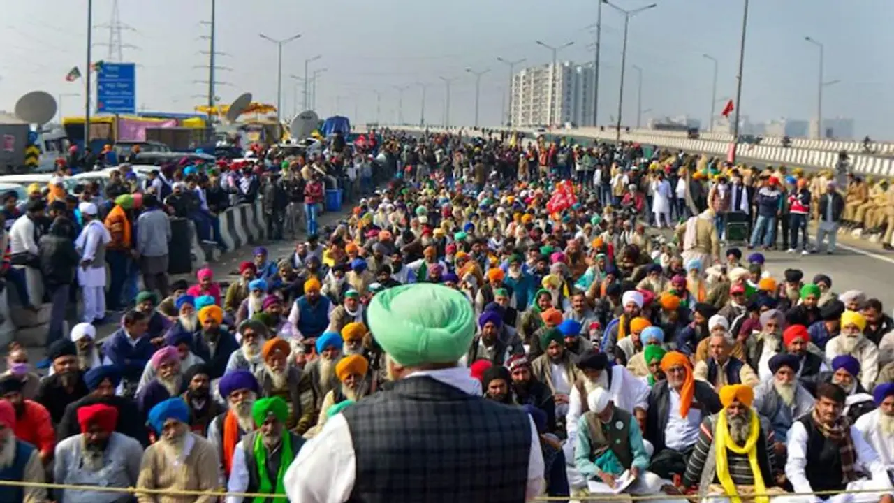 किसान आंदोलन से हर दिन 3,500 करोड़ रु. का नुकसान हो रहा है, एसोचैम ने कहा अर्थव्यवस्था पर बुरा असर पड़ेगा किसान आंदोलन से हर दिन 3,500 करोड़ रु. का नुकसान हो रहा है, एसोचैम ने कहा अर्थव्यवस्था पर बुरा असर पड़ेगा