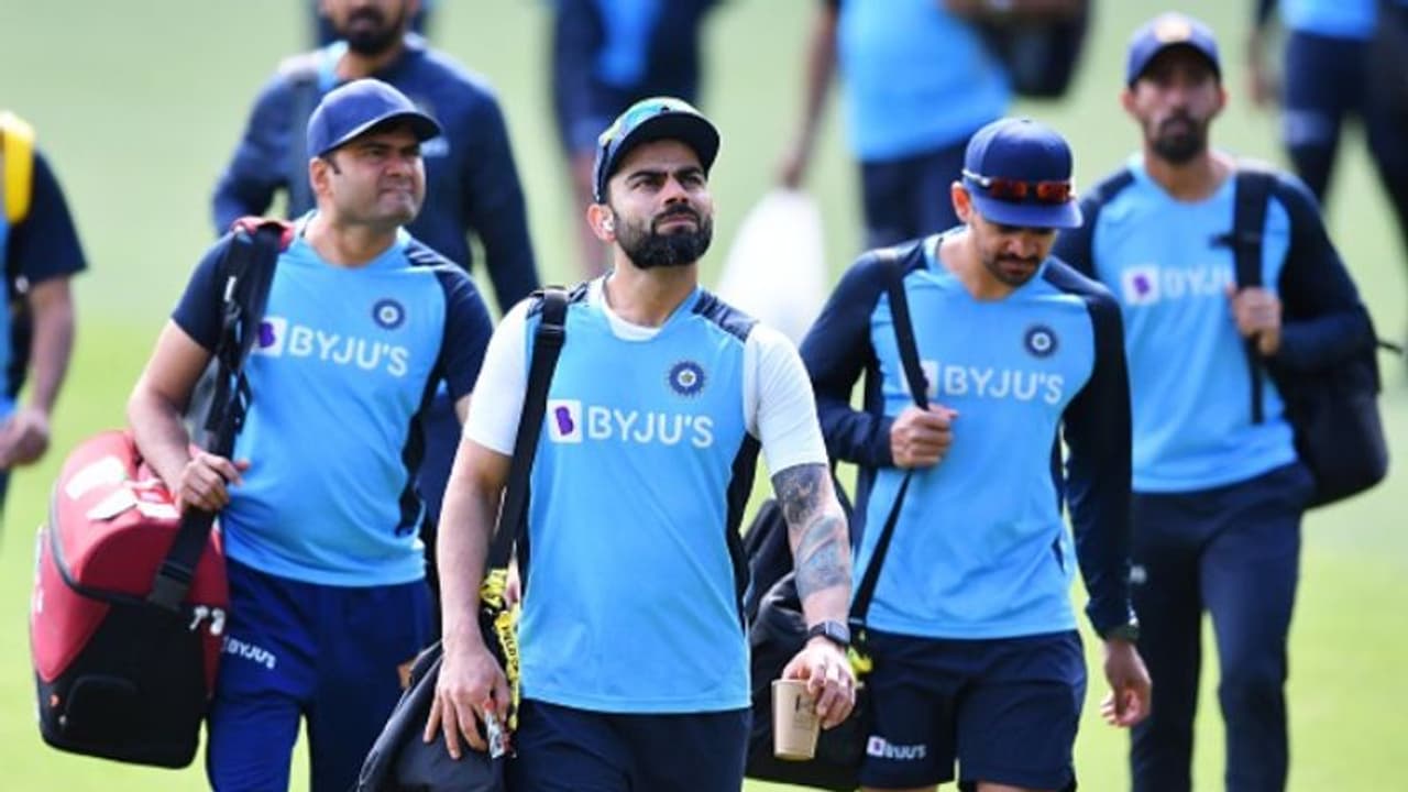 ഓസ്ട്രേലിയയില് ഇന്ത്യന് ടീമിന് ഇന്ന് മുതല് ടെസ്റ്റ് പരീക്ഷ ഓസ്ട്രേലിയയില് ഇന്ത്യന് ടീമിന് ഇന്ന് മുതല് ടെസ്റ്റ് പരീക്ഷ