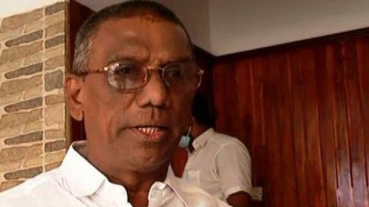 മുസ്ലിം ലീഗ് വിമതൻ ഇടതുപക്ഷത്തിനൊപ്പം; കൊച്ചി കോർപ്പറേഷൻ ഭരണം എൽഡിഎഫ് ഉറപ്പിച്ചു മുസ്ലിം ലീഗ് വിമതൻ ഇടതുപക്ഷത്തിനൊപ്പം; കൊച്ചി കോർപ്പറേഷൻ ഭരണം എൽഡിഎഫ് ഉറപ്പിച്ചു