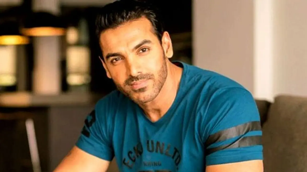 John Abraham के इंस्टाग्राम से गायब हुए सारे पोस्ट और तस्वीरें, एक्टर ने बढ़ा दी फैंस की बेचैनी John Abraham के इंस्टाग्राम से गायब हुए सारे पोस्ट और तस्वीरें, एक्टर ने बढ़ा दी फैंस की बेचैनी