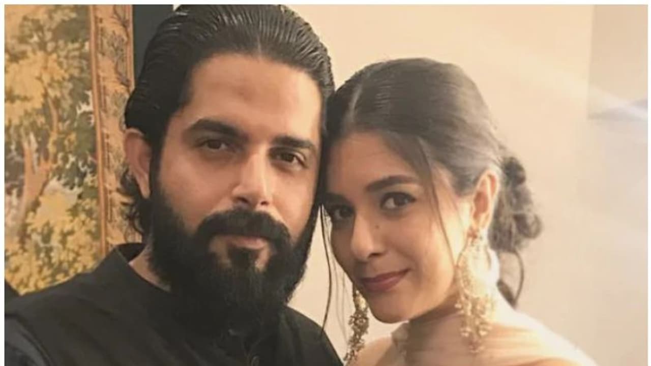 'പത്ത് വര്ഷത്തെ ബന്ധം അവസാനിപ്പിച്ചു', അഭ്യൂഹങ്ങളോട് പ്രതികരിച്ച് നടി പൂജ ഗോര് 'പത്ത് വര്ഷത്തെ ബന്ധം അവസാനിപ്പിച്ചു', അഭ്യൂഹങ്ങളോട് പ്രതികരിച്ച് നടി പൂജ ഗോര്