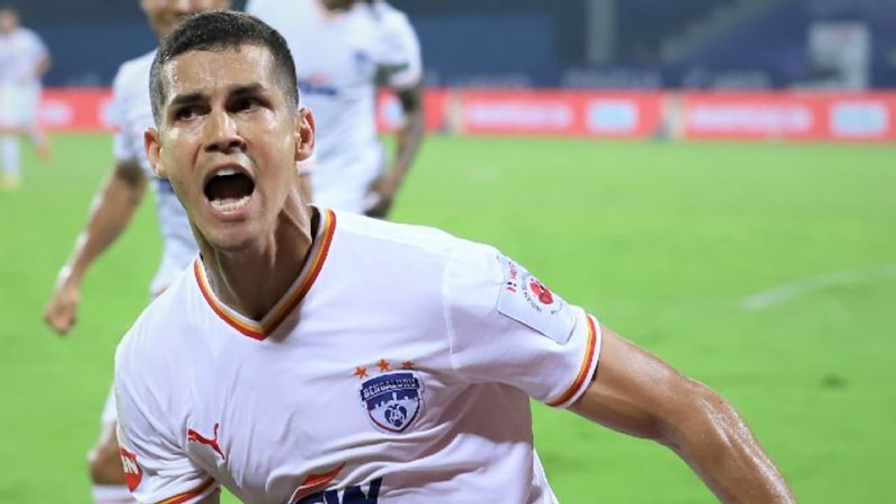 ബംഗലൂരുവിന്‍റെ ബ്രസീലിയന്‍ കരുത്ത്; ക്ലെയ്റ്റന്‍ സില്‍വ കളിയിലെ താരം