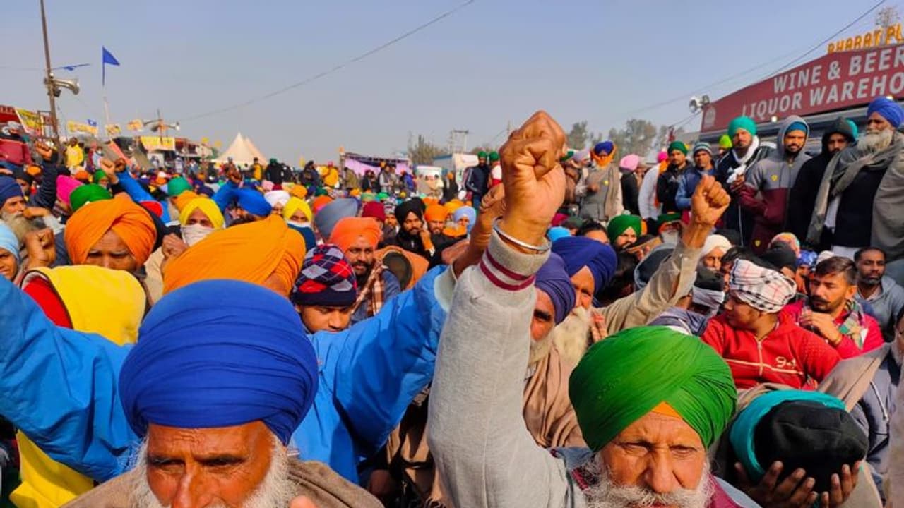 Farm Laws: మన దేశంలో చట్టాన్ని ఎలా రద్దు చేస్తారో తెలుసా?