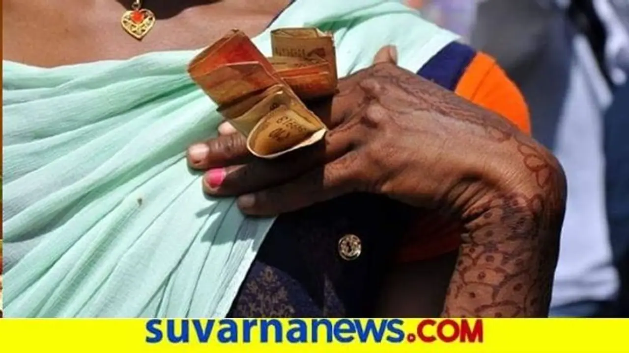 ಮೂತ್ರ ಮಾಡಿದ್ದಕ್ಕೆ ಮಂಗಳಮುಖಿಯರಿಂದ ಆಟೋ ಚಾಲಕನಿಗೆ ಥಳಿತ