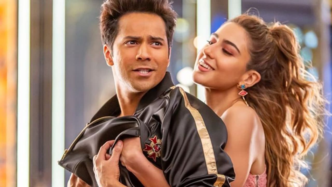 গোবিন্দার জন্মদিনে বরুণ সারার ট্রিবিউট, মিরচি গানের রিমেকে ঝড় তুলল নয়া জুটি গোবিন্দার জন্মদিনে বরুণ সারার ট্রিবিউট, মিরচি গানের রিমেকে ঝড় তুলল নয়া জুটি