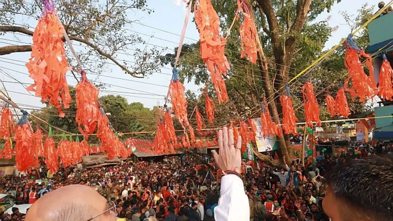 শাহ সফর ঘিরে বিক্ষোভে উত্তাল সোনাঝুরি, বিরোধিতায় জোড়াসাঁকোয় তৃণমূলের সদস্যরা