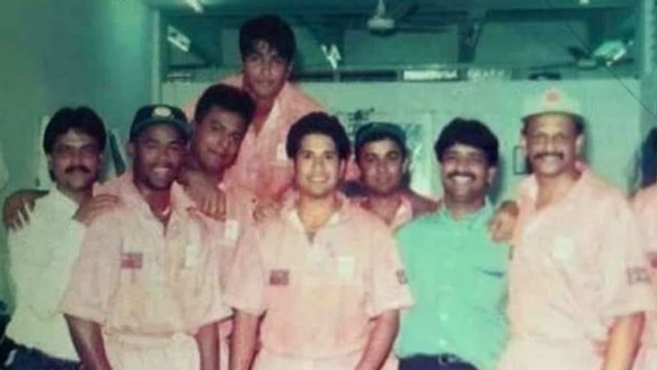 ಸಚಿನ್ ತೆಂಡುಲ್ಕರ್ ಆಪ್ತ ಸ್ನೇಹಿತ, ಮಾಜಿ ಕ್ರಿಕೆಟಿಗ ಕೊರೋನಾ ವೈರಸ್ಗೆ ಬಲಿ! ಸಚಿನ್ ತೆಂಡುಲ್ಕರ್ ಆಪ್ತ ಸ್ನೇಹಿತ, ಮಾಜಿ ಕ್ರಿಕೆಟಿಗ ಕೊರೋನಾ ವೈರಸ್ಗೆ ಬಲಿ!