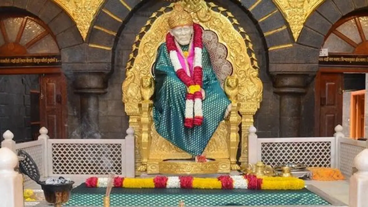 சாய் நிகழ்த்திய அற்புதம்...கண்டிராத பேரின்பத்தில் பக்தர்! சாய் நிகழ்த்திய அற்புதம்...கண்டிராத பேரின்பத்தில் பக்தர்!