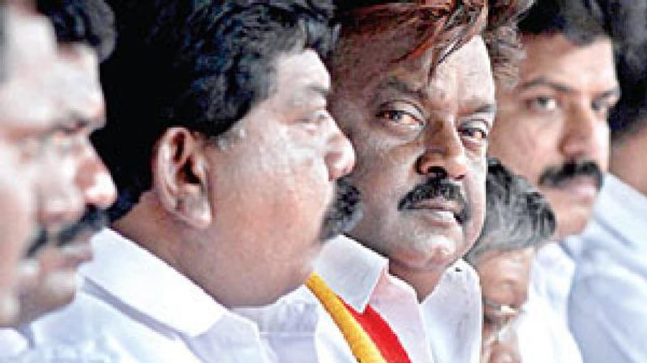 போங்காட்டம் காட்டும் தேமுதிக... கூட்டணி பேச்சுவார்த்தையில் அதிமுக அப்செட்..!