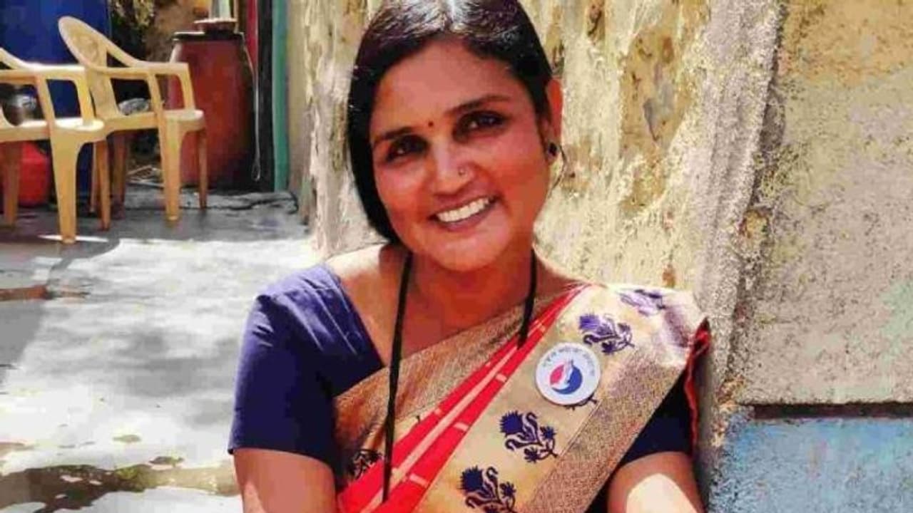 എട്ടാം വയസിൽ അമ്മാവൻ വിവാഹം ചെയ്ത പെൺകുട്ടി, ഇന്ന് ഗ്രാമത്തിലെ സ്ത്രീകളുടെ ശബ്ദം