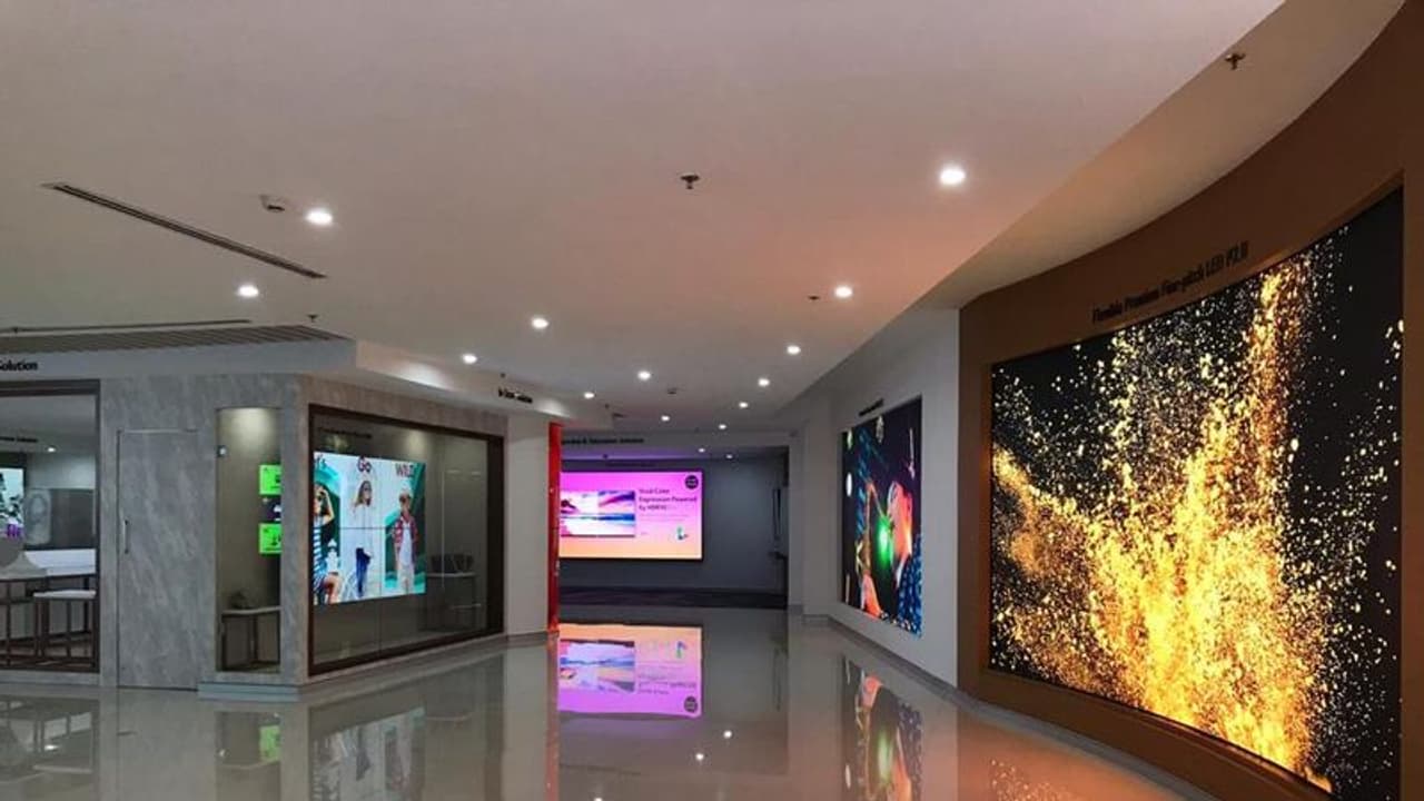 പ്രതിസന്ധികളില് തളരാതെ പുത്തന് ആശയമായി എല്ജി ബി2ബി ഇനവേഷന് ഗ്യാലറി പ്രതിസന്ധികളില് തളരാതെ പുത്തന് ആശയമായി എല്ജി ബി2ബി ഇനവേഷന് ഗ്യാലറി