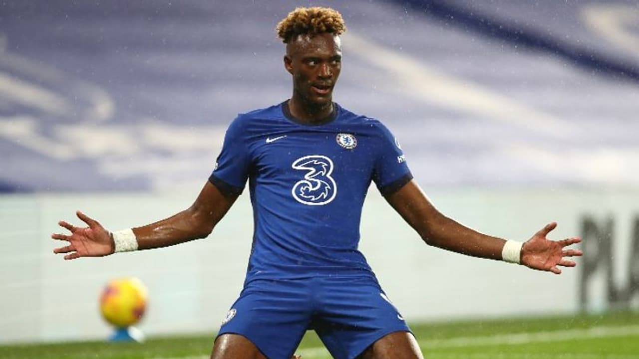 പ്രീമിയര് ലീഗില് ചെല്സിക്ക് ജയം; ലാ ലിഗയില് ബാഴ്സലോണ നാളെ പുലര്ച്ചെയിറങ്ങും പ്രീമിയര് ലീഗില് ചെല്സിക്ക് ജയം; ലാ ലിഗയില് ബാഴ്സലോണ നാളെ പുലര്ച്ചെയിറങ്ങും