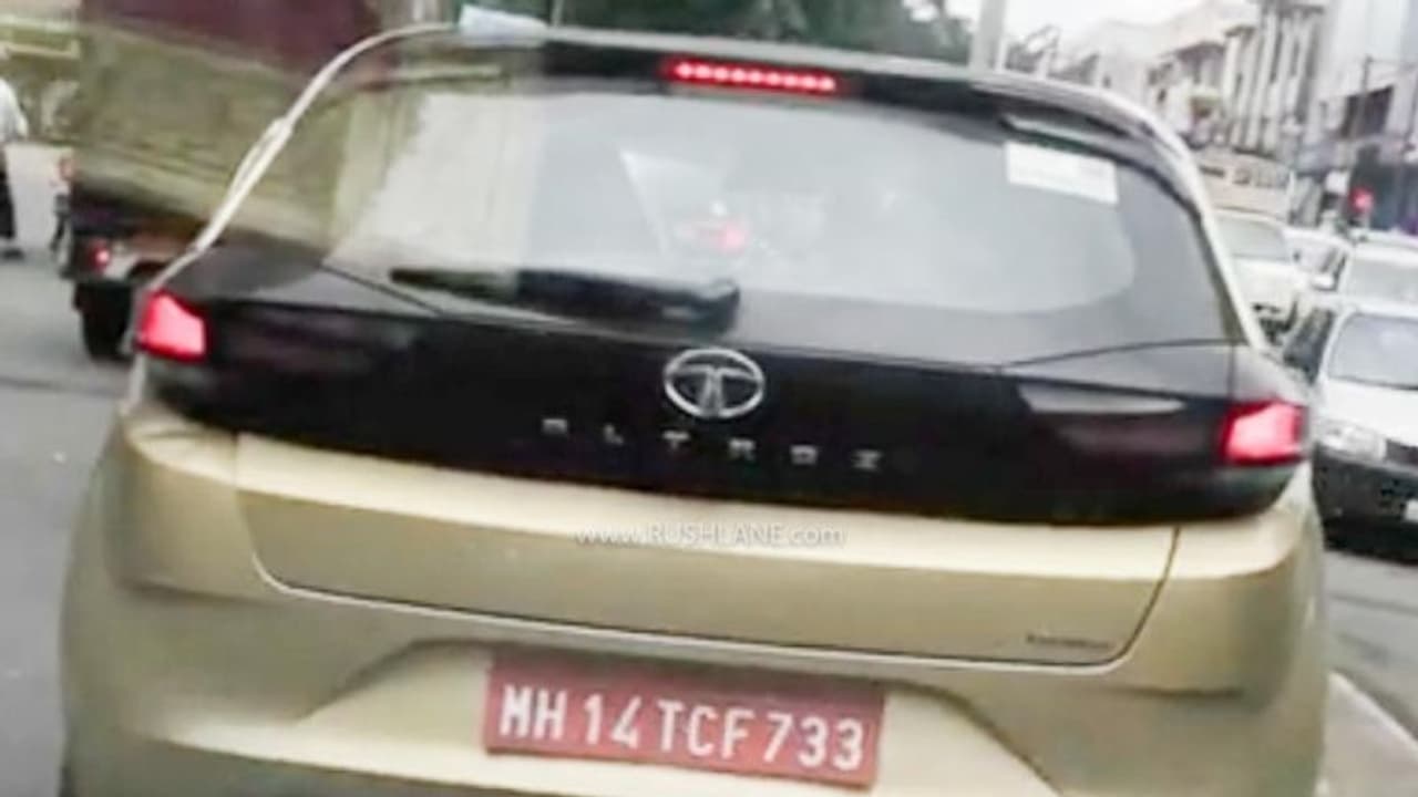 പുതിയ ഹൃദയവുമായി പറക്കാനൊരുങ്ങി ടാറ്റയുടെ കടല്പ്പക്ഷി! പുതിയ ഹൃദയവുമായി പറക്കാനൊരുങ്ങി ടാറ്റയുടെ കടല്പ്പക്ഷി!