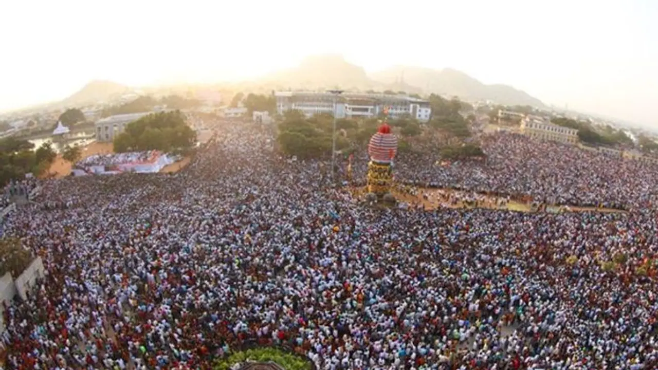 ಮೈಸೂರು ದಸರಾ ಮಾದರಿಯಲ್ಲಿ ಗವಿಮಠ ಜಾತ್ರೆ? ಮೈಸೂರು ದಸರಾ ಮಾದರಿಯಲ್ಲಿ ಗವಿಮಠ ಜಾತ್ರೆ?