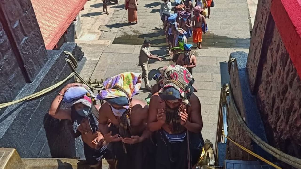 അയ്യപ്പ ഭക്തര്ക്ക് മുന്നറിയിപ്പ്, കൊട്ടാരക്കര ദിണ്ടുക്കൽ പാതയിൽ 27 ഇടങ്ങളിൽ അപകട സാധ്യതയെന്ന് എംവിഡി അയ്യപ്പ ഭക്തര്ക്ക് മുന്നറിയിപ്പ്, കൊട്ടാരക്കര ദിണ്ടുക്കൽ പാതയിൽ 27 ഇടങ്ങളിൽ അപകട സാധ്യതയെന്ന് എംവിഡി