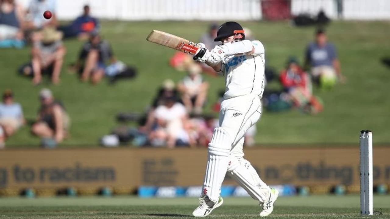 സെഞ്ചുറിക്കരികെ വില്യംസണ്; പാകിസ്ഥാനെതിരെ ആദ്യ ടെസ്റ്റില് കിവിസീന് മികച്ച തുടക്കം സെഞ്ചുറിക്കരികെ വില്യംസണ്; പാകിസ്ഥാനെതിരെ ആദ്യ ടെസ്റ്റില് കിവിസീന് മികച്ച തുടക്കം