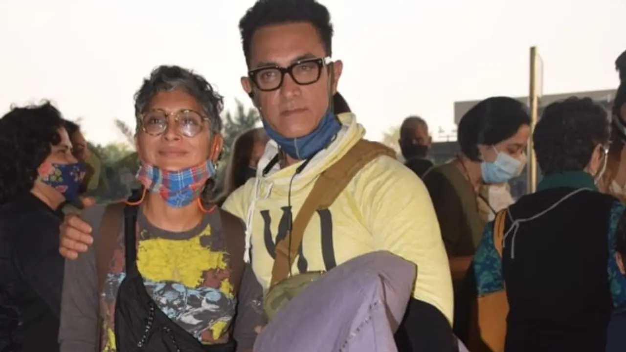 সাফারি থেকে বাঘ দর্শন, ১৫ তম বিবাহবার্ষিকীতে আমিরের ফ্যামিলি ট্রিপ, জঙ্গল জমজমাট সাফারি থেকে বাঘ দর্শন, ১৫ তম বিবাহবার্ষিকীতে আমিরের ফ্যামিলি ট্রিপ, জঙ্গল জমজমাট