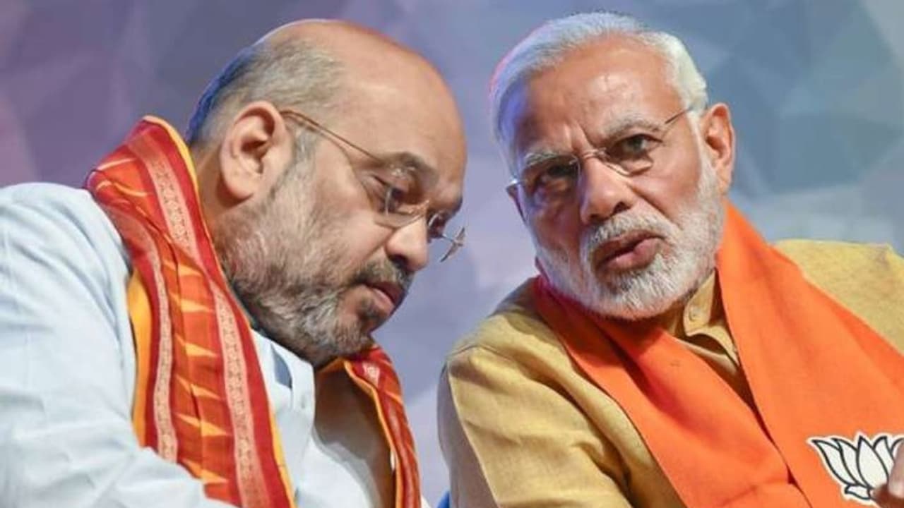 कृषि बिलों पर अब RLP ने छोड़ा साथ , 2014 के बाद ये 19 पार्टियां NDA से आईं बाहर, 3 की हुई वापसी कृषि बिलों पर अब RLP ने छोड़ा साथ , 2014 के बाद ये 19 पार्टियां NDA से आईं बाहर, 3 की हुई वापसी