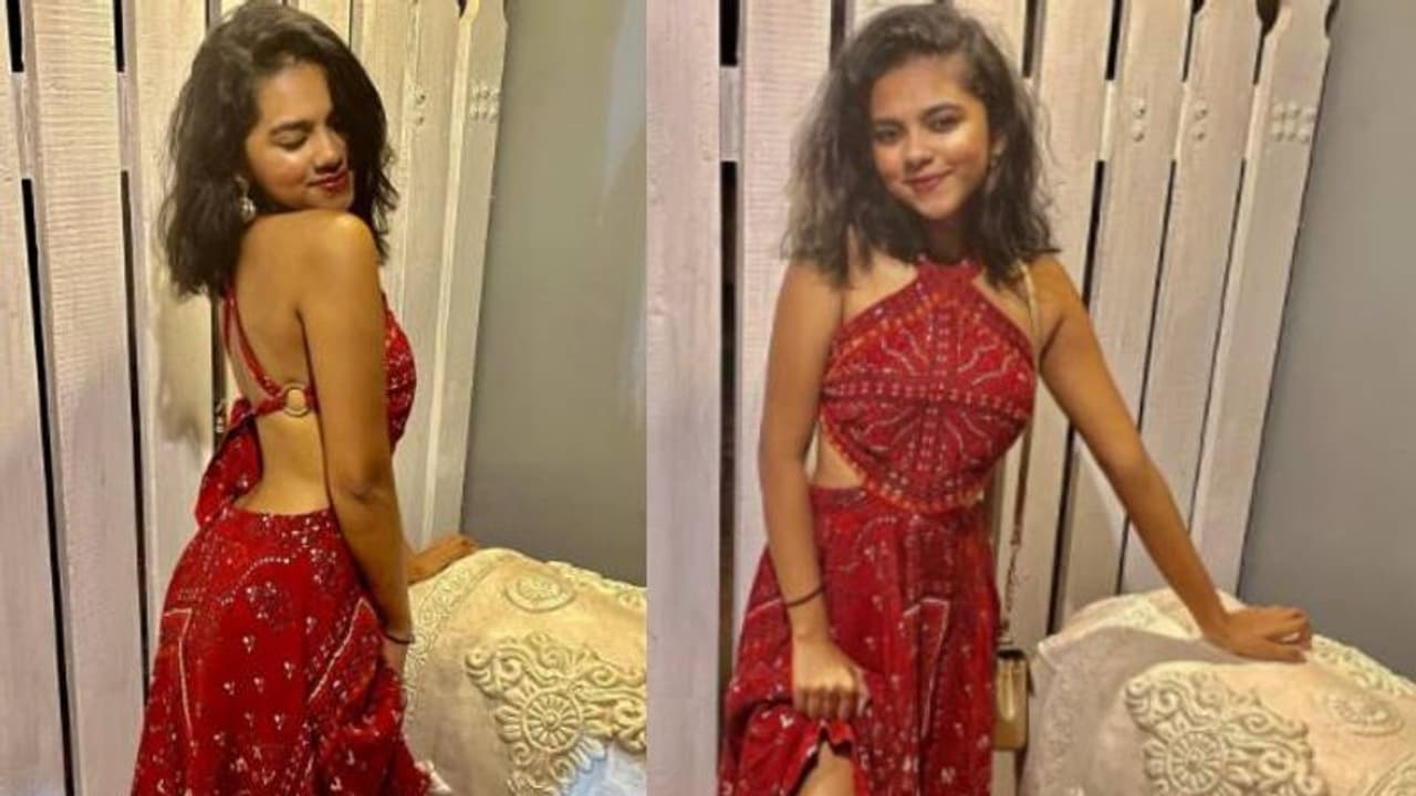 ഇതൊരു ട്രെഡീഷണല് മോഡേണ് കോംബോ; ചിത്രങ്ങള് പങ്കുവച്ച് പ്രാര്ത്ഥന ഇന്ദ്രജിത്ത് ഇതൊരു ട്രെഡീഷണല് മോഡേണ് കോംബോ; ചിത്രങ്ങള് പങ്കുവച്ച് പ്രാര്ത്ഥന ഇന്ദ്രജിത്ത്