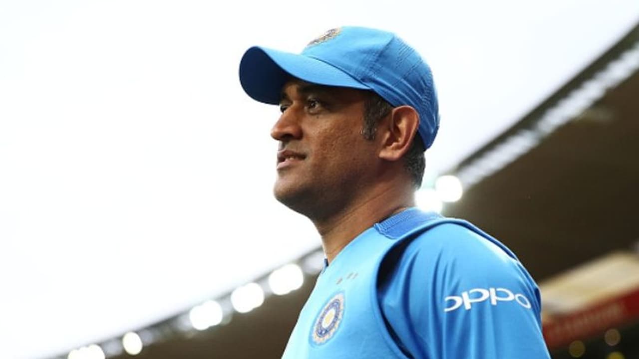 'തല' നയിക്കും; പതിറ്റാണ്ടിലെ മികച്ച പുരുഷ ടി20 ടീമിനെ പ്രഖ്യാപിച്ച് ഐസിസി, സര്പ്രൈസുകളേറെ 'തല' നയിക്കും; പതിറ്റാണ്ടിലെ മികച്ച പുരുഷ ടി20 ടീമിനെ പ്രഖ്യാപിച്ച് ഐസിസി, സര്പ്രൈസുകളേറെ