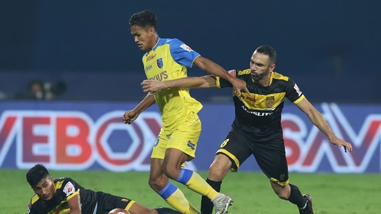 ISL 7: ಕೊನೆಗೂ ಗೆಲುವಿನ ಮುಖ ಮೋಡಿ ಕೇರಳ ಬ್ಲಾಸ್ಟರ್ಸ್! ISL 7: ಕೊನೆಗೂ ಗೆಲುವಿನ ಮುಖ ಮೋಡಿ ಕೇರಳ ಬ್ಲಾಸ್ಟರ್ಸ್!