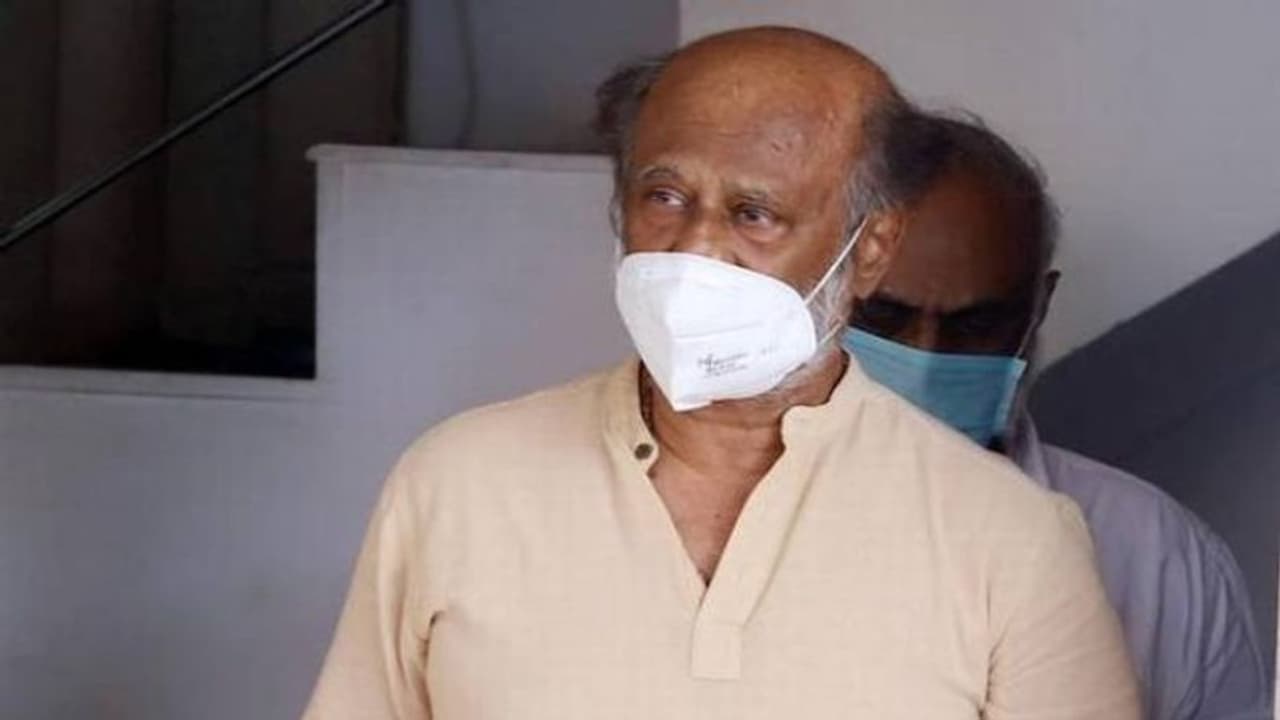 ರಜನಿಗೆ 1 ವಾರ ಬೆಡ್ರೆಸ್ಟ್, ಹೊಸ ಪಕ್ಷ ಘೋಷಿಸ್ತಾರಾ? ರಜನಿಗೆ 1 ವಾರ ಬೆಡ್ರೆಸ್ಟ್, ಹೊಸ ಪಕ್ಷ ಘೋಷಿಸ್ತಾರಾ?