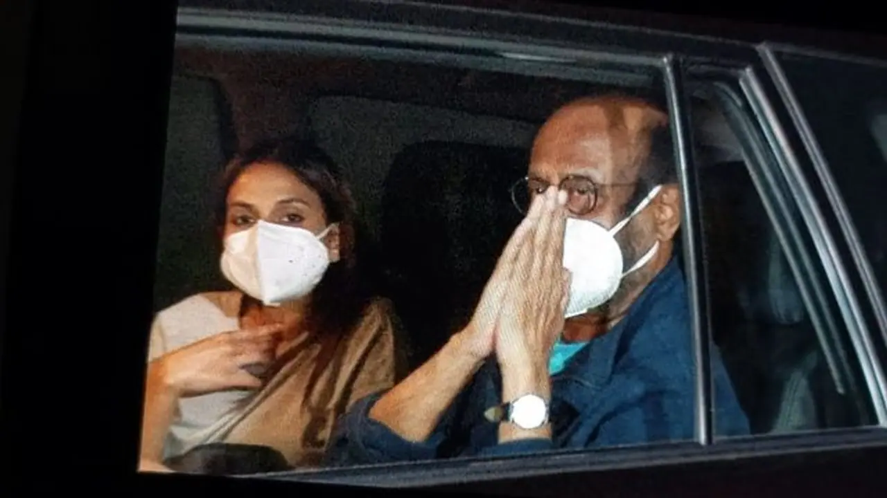 தலைவா உனக்கே இந்த நிலையா? சிகிச்சைக்கு பின் காரில் இருந்து தட்டு தடுமாறி இறங்கும் ரஜினி... அதிர்ச்சி வீடியோ! தலைவா உனக்கே இந்த நிலையா? சிகிச்சைக்கு பின் காரில் இருந்து தட்டு தடுமாறி இறங்கும் ரஜினி... அதிர்ச்சி வீடியோ!