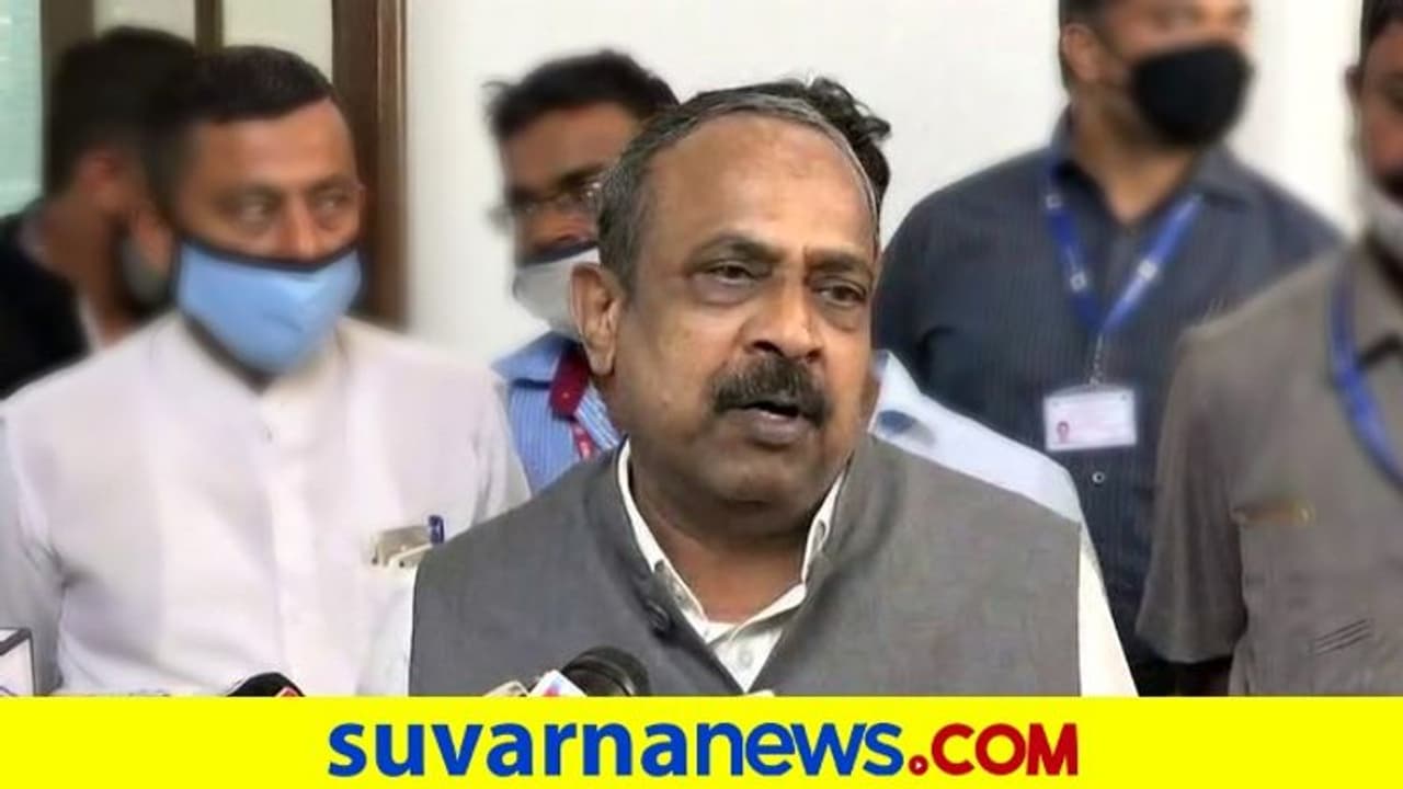 ವಿಧಾನ ಪರಿಷತ್‌ ಉಪಸಭಾಪತಿ ಎಸ್. ‌ಎಲ್‌ ಧರ್ಮೇಗೌಡ ರೈಲಿಗೆ ತಲೆಕೊಟ್ಟು ಆತ್ಮಹತ್ಯೆ..!