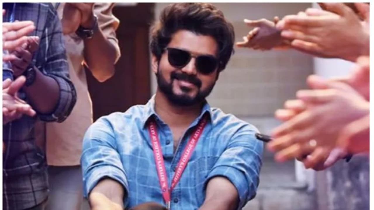 വിജയ്‍യുടെ മാസ്റ്റര്‍ തിയറ്ററില്‍ തന്നെ, റിലീസ് തിയ്യതി ഔദ്യോഗികമായി പ്രഖ്യാപിച്ചു