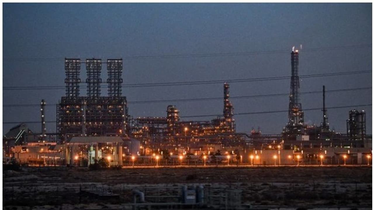 സൗദിയില് പുതിയ നാല് എണ്ണ, വാതക പാടങ്ങള് കണ്ടെത്തി സൗദിയില് പുതിയ നാല് എണ്ണ, വാതക പാടങ്ങള് കണ്ടെത്തി