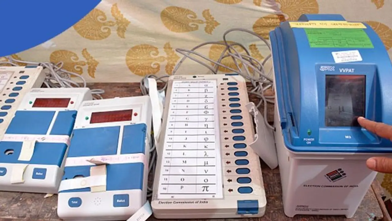 DMK moves Madras HC to restrain EC from using EVMs older than 15 years