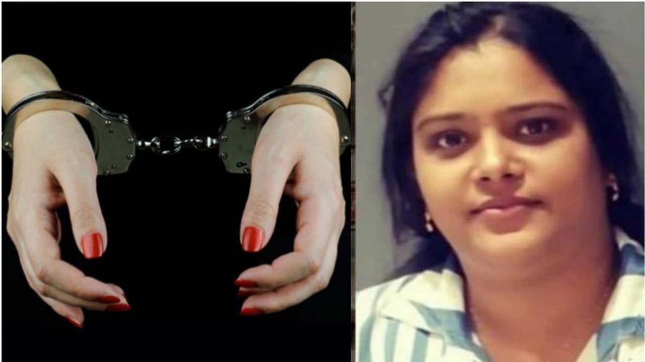 വാടക വീട്ടില് നിന്നും 30 കിലോ കഞ്ചാവും വാറ്റുചാരായവുമായി യുവതി പിടിയില് വാടക വീട്ടില് നിന്നും 30 കിലോ കഞ്ചാവും വാറ്റുചാരായവുമായി യുവതി പിടിയില്