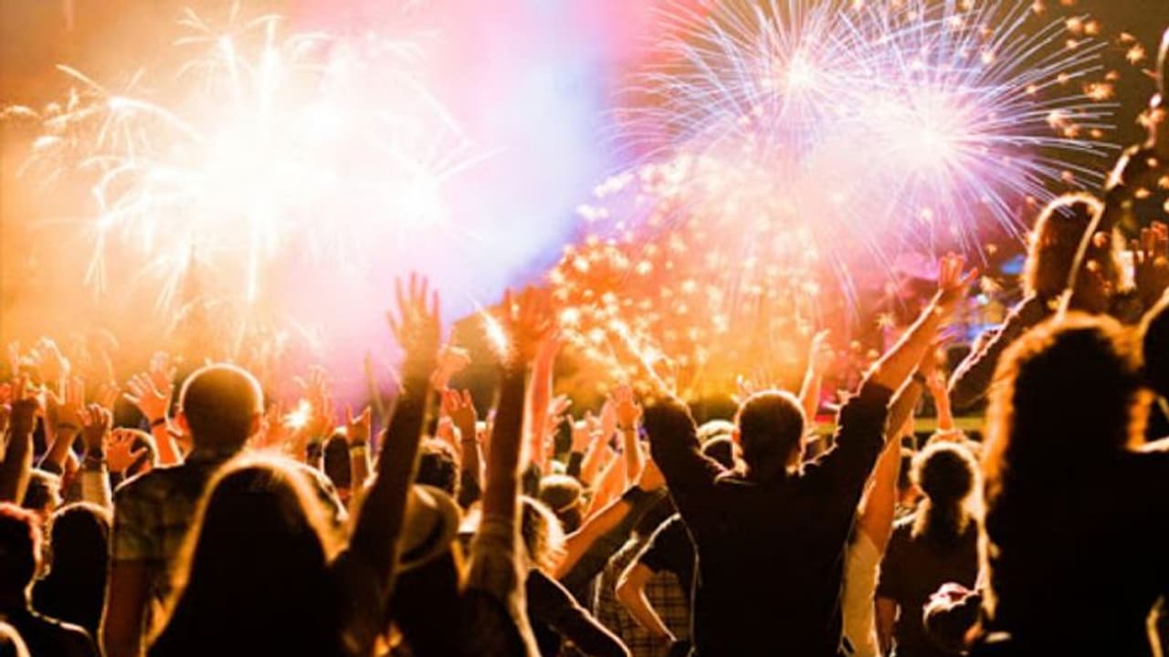 Omicron Threat: ಕ್ರಿಸ್‌ಮಸ್‌, ಹೊಸವರ್ಷ ರಶ್‌ಗೆ ನಿರ್ಬಂಧ ಹೇರಿ