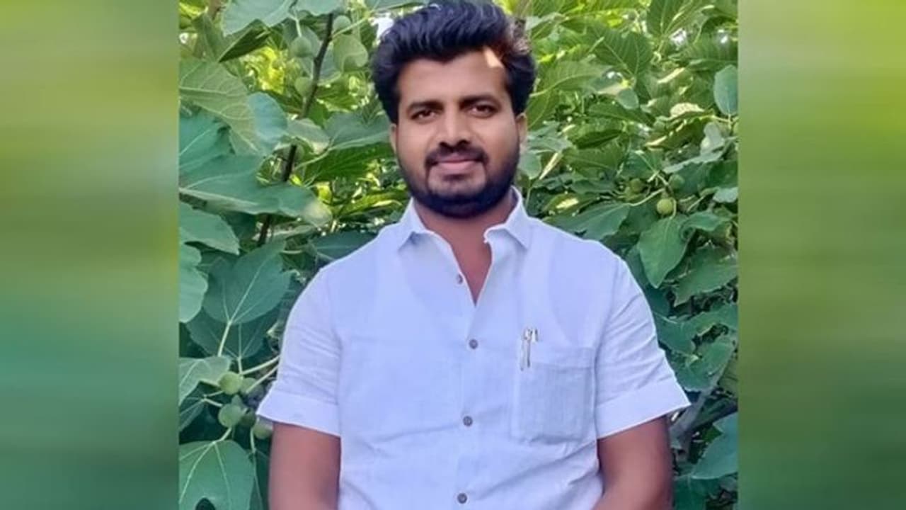 Fig cultivation and its processing has helped this youngster earn in crores!