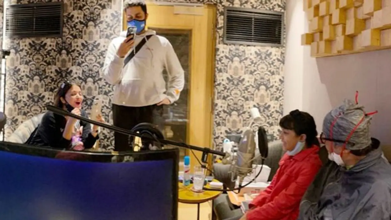 अमिताभ ने 9 साल की पोती के साथ रिकॉर्ड किया म्यूजिक वीडियो, बेटी का हौसला बढ़ाते दिखे ऐश्वर्या अभिषेक अमिताभ ने 9 साल की पोती के साथ रिकॉर्ड किया म्यूजिक वीडियो, बेटी का हौसला बढ़ाते दिखे ऐश्वर्या अभिषेक