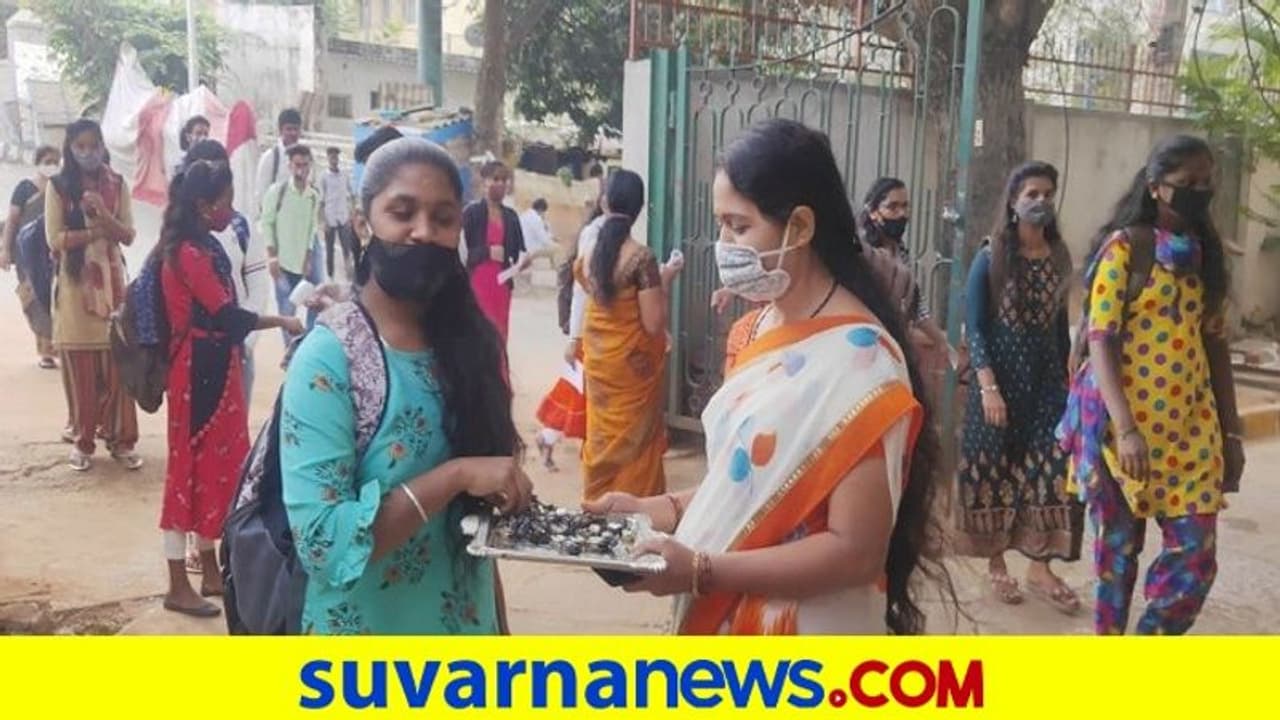 ಎಸ್ಸೆಸ್ಸೆಲ್ಸಿ, ಪಿಯು ಹಾಜರಾತಿ ಶೇ.50ಕ್ಕೂ ಹೆಚ್ಚು