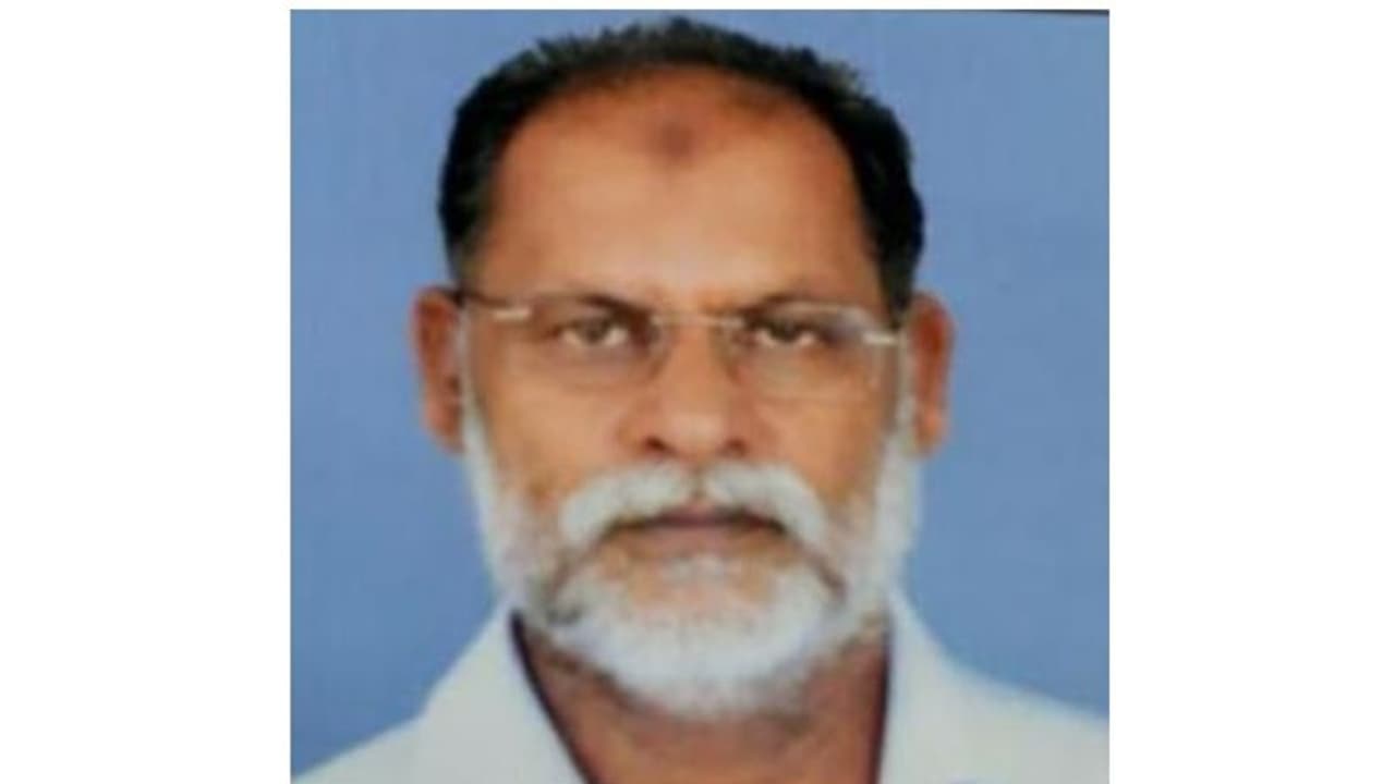 പ്രവാസി മലയാളി ഹൃദയാഘാതം മൂലം മരിച്ചു പ്രവാസി മലയാളി ഹൃദയാഘാതം മൂലം മരിച്ചു