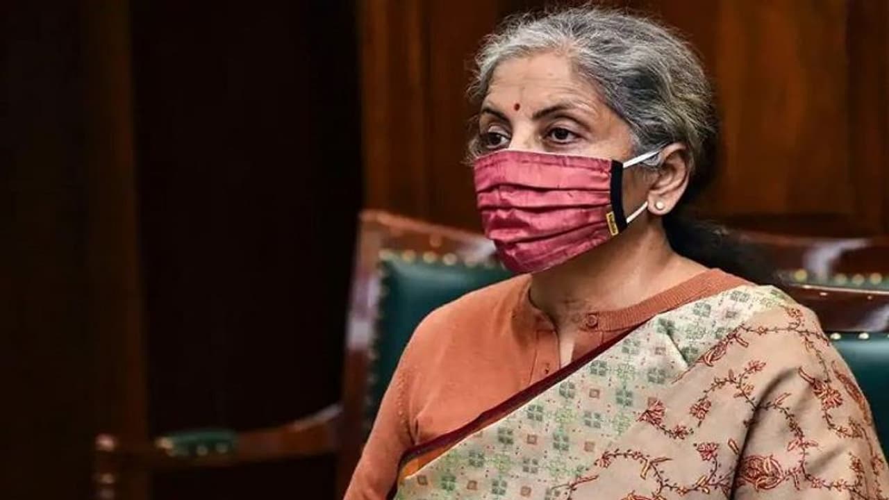 बजट में लगाया जा सकता है कोविड 19 सरचार्ज, सरकार को है फंड की जरूरत बजट में लगाया जा सकता है कोविड 19 सरचार्ज, सरकार को है फंड की जरूरत