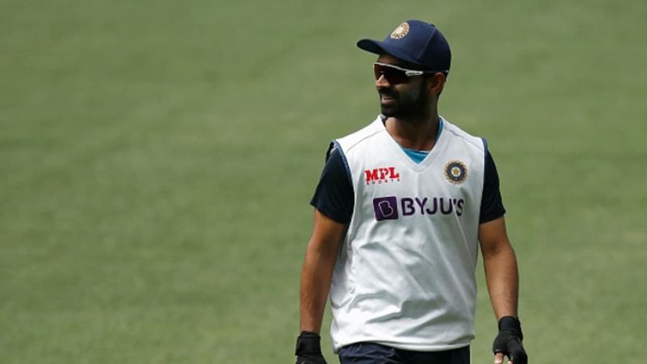 'നയിക്കാനായി ജനിച്ചവന്'; രഹാനെയുടെ ക്യാപ്റ്റന്സിയെ പുകഴ്ത്തി ഇയാന് ചാപ്പല് 'നയിക്കാനായി ജനിച്ചവന്'; രഹാനെയുടെ ക്യാപ്റ്റന്സിയെ പുകഴ്ത്തി ഇയാന് ചാപ്പല്