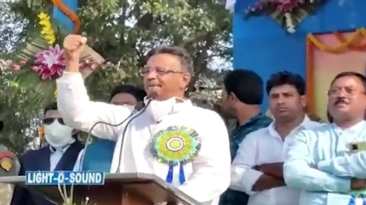 কলকাতা সফরে মিম প্রধান, মুর্শিদাবাদ থেকে ওয়েসি বিজেপি একযোগে তোপ ফিরহাদের কলকাতা সফরে মিম প্রধান, মুর্শিদাবাদ থেকে ওয়েসি বিজেপি একযোগে তোপ ফিরহাদের