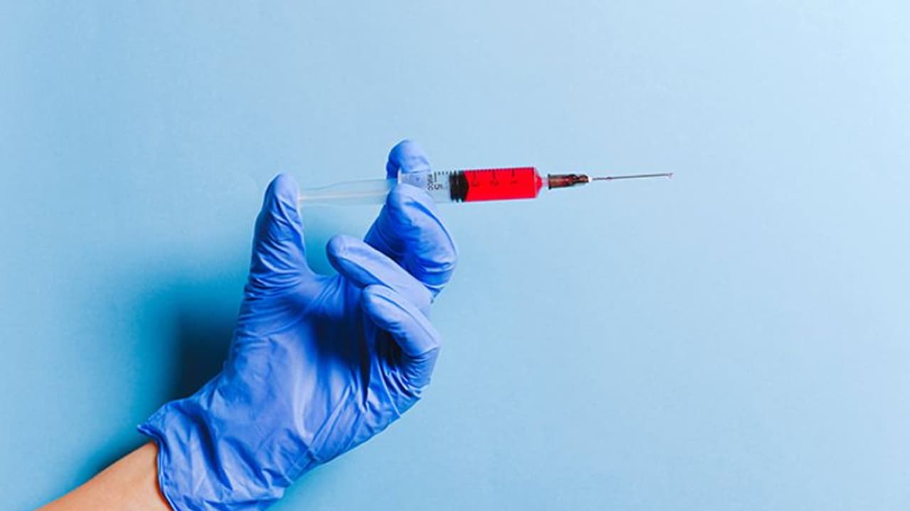 വാക്സീൻ വിതരണത്തിന് സമ്പൂർണ സജ്ജമായി കേരളം, 133 കേന്ദ്രങ്ങള്; ആദ്യദിനം 13300 പേര്ക്ക് വാക്സീന് വാക്സീൻ വിതരണത്തിന് സമ്പൂർണ സജ്ജമായി കേരളം, 133 കേന്ദ്രങ്ങള്; ആദ്യദിനം 13300 പേര്ക്ക് വാക്സീന്