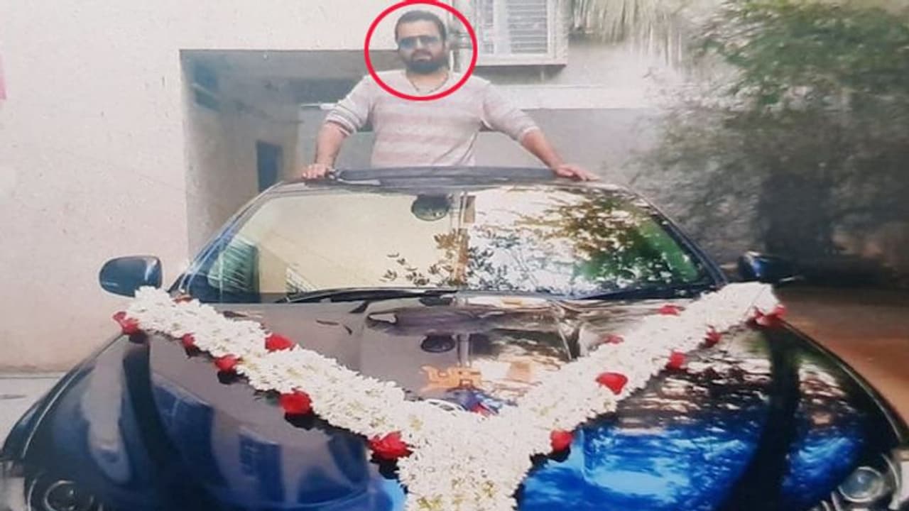 पुलिस को वॉन्टेड 'सम्राट' की तलाश, जो कई बॉलीवुड स्टार को करेगा बेनकाब, जिसके शौक जान पुलिस भी हैरान