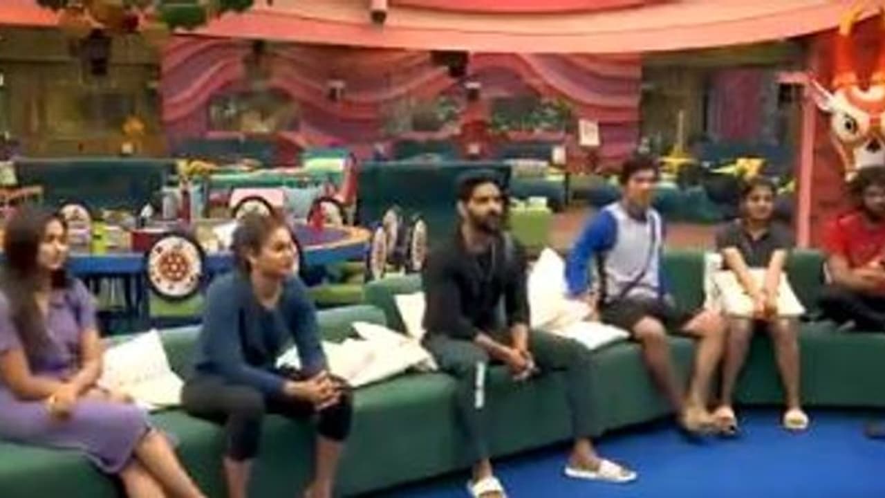 டிக்கெட் டூ ஃபைனாலே... முக்கிய டாஸ்கில் வென்றது யார் தெரியுமா? டிக்கெட் டூ ஃபைனாலே... முக்கிய டாஸ்கில் வென்றது யார் தெரியுமா?