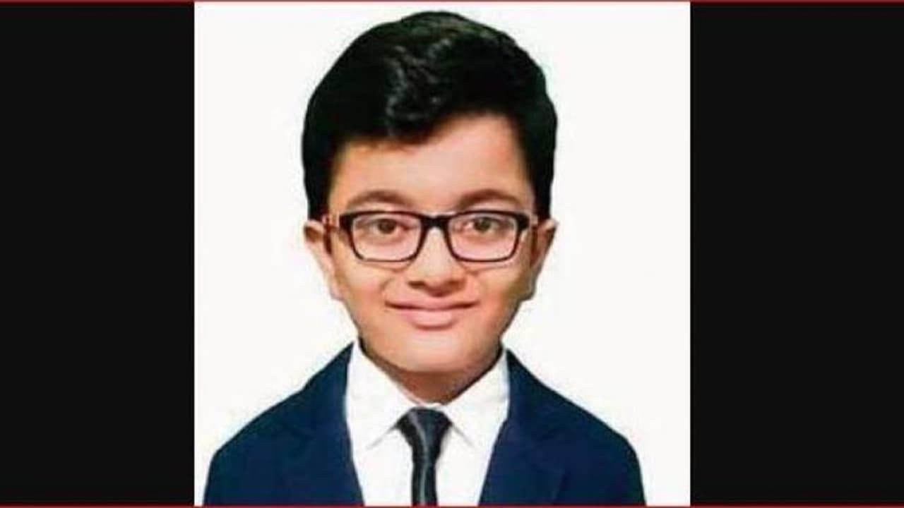 मात्र 7 साल के बच्चे ने पास की माइक्रोसॉफ्ट टेक्नोलॉजी एसोसिएट परीक्षा, लोगों ने दिया 'वंडर किड' का खिताब मात्र 7 साल के बच्चे ने पास की माइक्रोसॉफ्ट टेक्नोलॉजी एसोसिएट परीक्षा, लोगों ने दिया 'वंडर किड' का खिताब