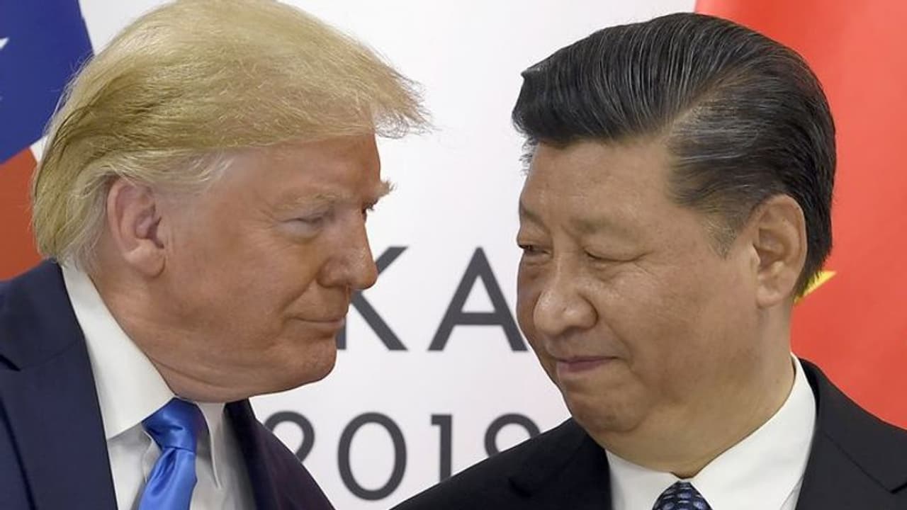 जाते जाते ट्रम्प ने चीन को दिया बड़ा झटका, camscanner ShareIt समेत 8 ऐप के लेनदेन पर लगाया प्रतिबंध